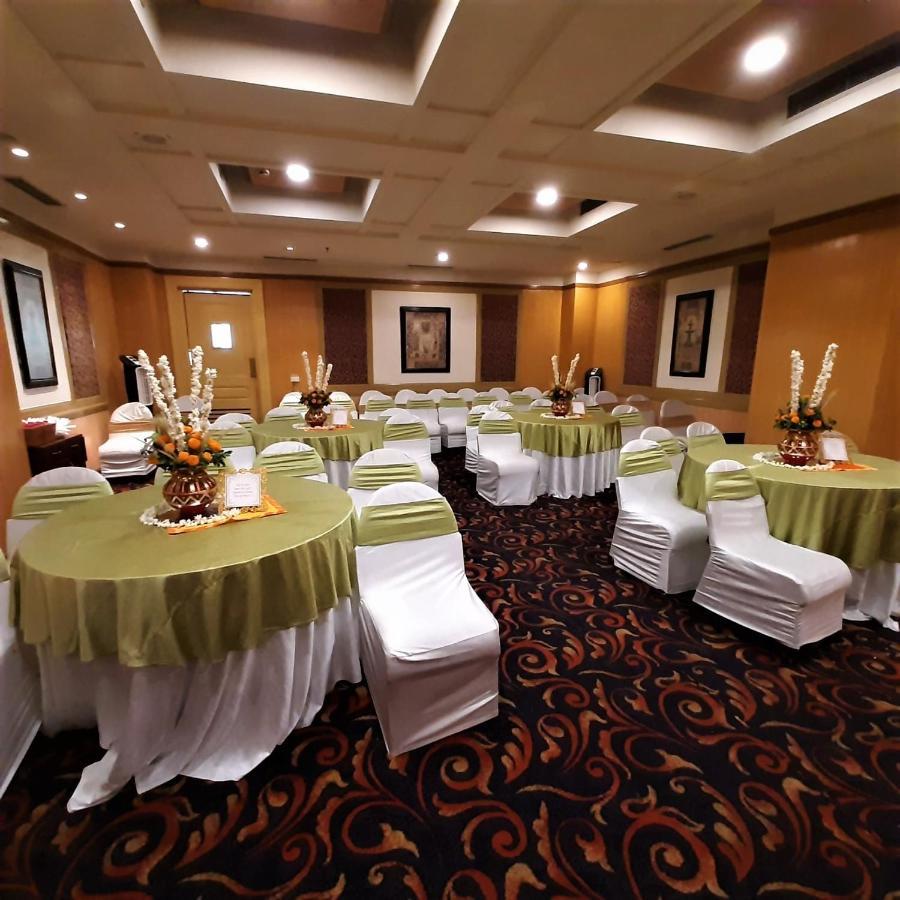 Park Prime Hotell Jaipur Exteriör bild